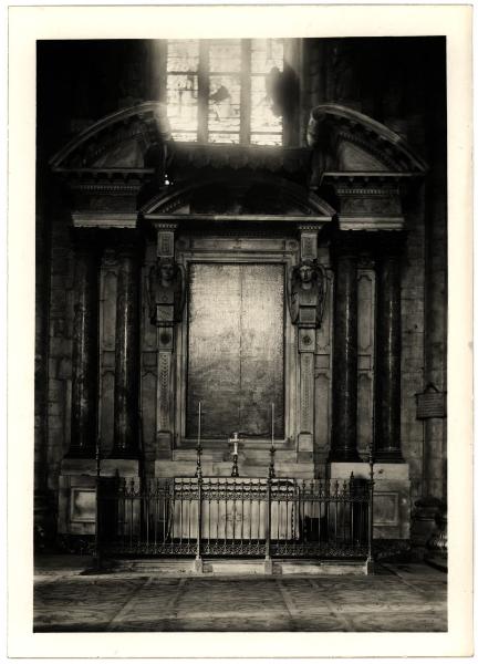 Milano - Duomo. Altare (XVII sec.).