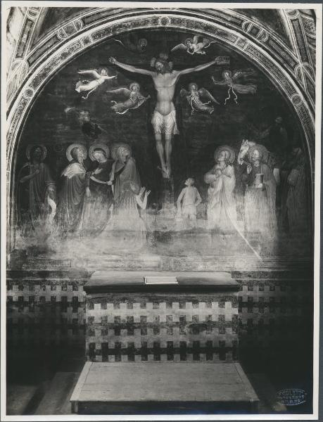 Dipinto murale - Crocifissione - Solaro - Oratorio dei Santi Ambrogio e Caterina