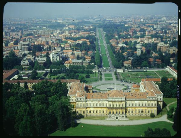 Monza. Villa Reale. Veduta aerea.