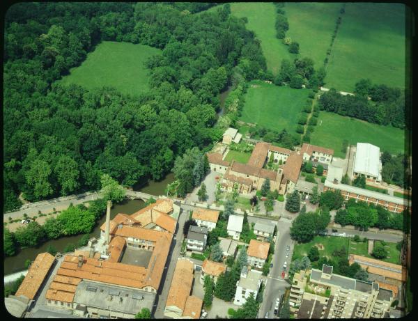 Monza. Chiesa Santa Maria delle Grazie. Chiesa e convento francescano. Veduta aerea.