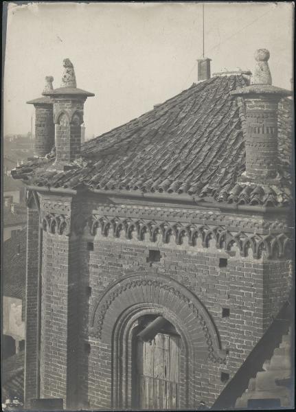 Monza - Duomo - Cappella del Rosario - Tetto e finestra