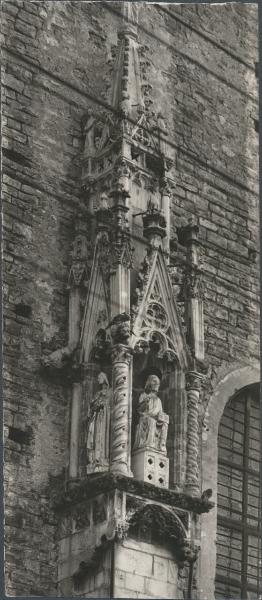 Tabernacolo - Bergamo - Basilica di Santa Maria Maggiore - Transetto destro - Porta dei Leoni bianchi