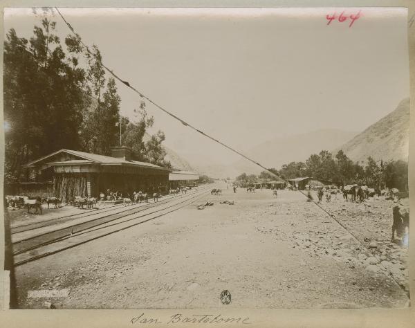 Perù - San Bartolome - Ferrovia - Stazione ferroviaria