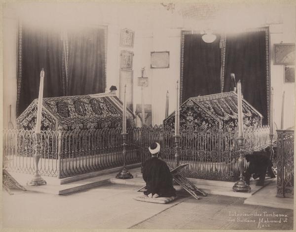 Turchia - Istanbul - Complesso funerario - Interno - Tombe de Sultano Mahmud e Aziz