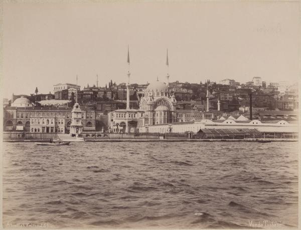 Turchia - Istanbul - Quartiere Tophane - Moschea Tophane - Esterno