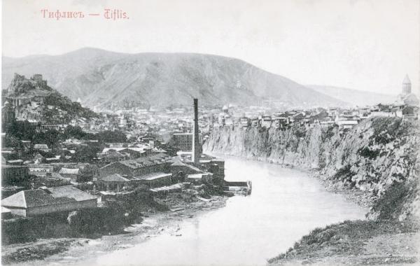 Russia (ora Georgia) - Tiflis (ora Tbilisi) - Veduta della cittÃ  di Tbilisi presso un'ansa del fiume Kura