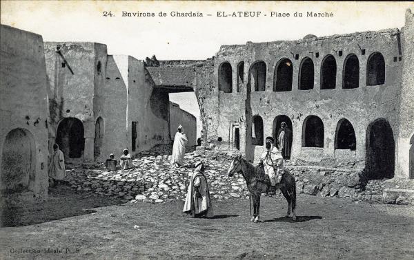 Algeria - Dintorni di Ghardaïa - El-Ateuf -Piazza del mercato