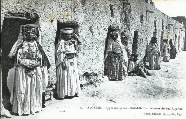 Algeria - Donne della tribù Ouled-Nâhils