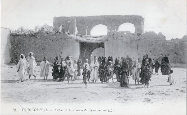 Algeria - Touggourt - Ingresso della Zaouïa di Témacin