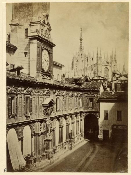 Milano - Palazzo dei Giureconsulti - Duomo - Passaggio della Pescheria Vecchia
