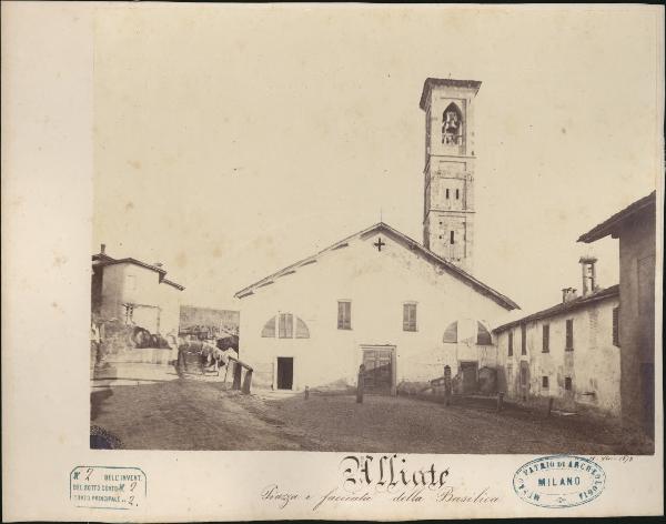 Agliate - Basilica dei SSan Pietro e Paolo - Facciata e campanile