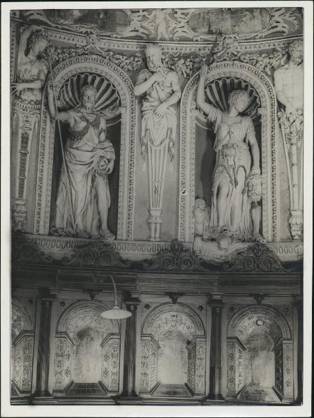 Sculture - S. Giovanni Battista e Giuditta - Ascona - Lodi - Chiesa di S. Lorenzo - Coro