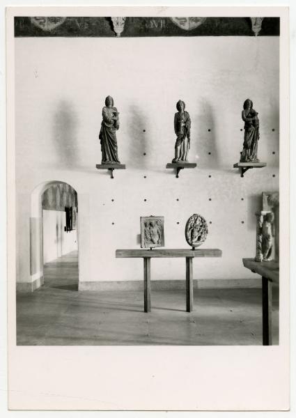 Milano - Castello Sforzesco - Musei Civici - Museo d'Arte Antica - Allestimento BBPR (1956) - Sala 11 (Sala dei Ducali)