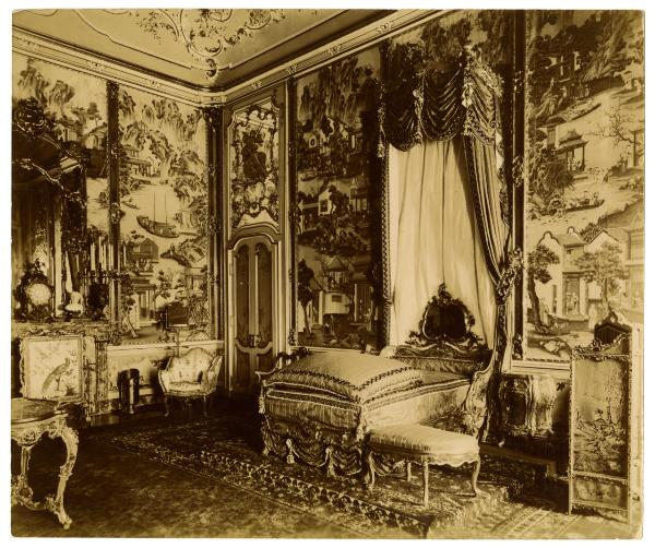 Monza - Villa Reale - Camera da letto dell'Imperatore di Germania