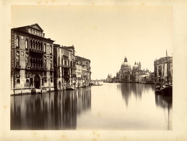 Venezia - Canal Grande - Palazzo Cavalli Franchetti e Chiesa di Santa Maria della Salute