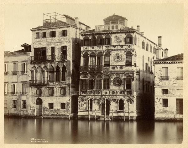 Venezia - Canal Grande - Ca' Dario - Prospetto principale