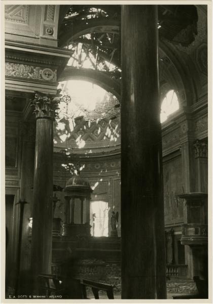 Milano - bombardamenti 1944 - Affori - la chiesa San Giustina
