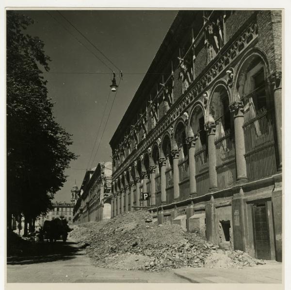 Milano - bombardamenti 1943 - via Festa del Perdono - Ca' Granda (ex Ospedale Maggiore)