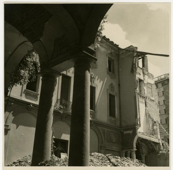 Milano - bombardamenti 1943 - Palazzo Kramer