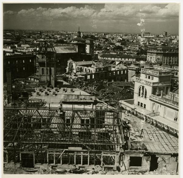 Milano - bombardamenti 1943 - Palazzo La Rinascente