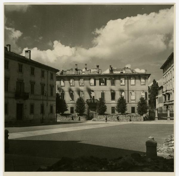 Milano - bombardamenti 1943 - Via S. Vittore