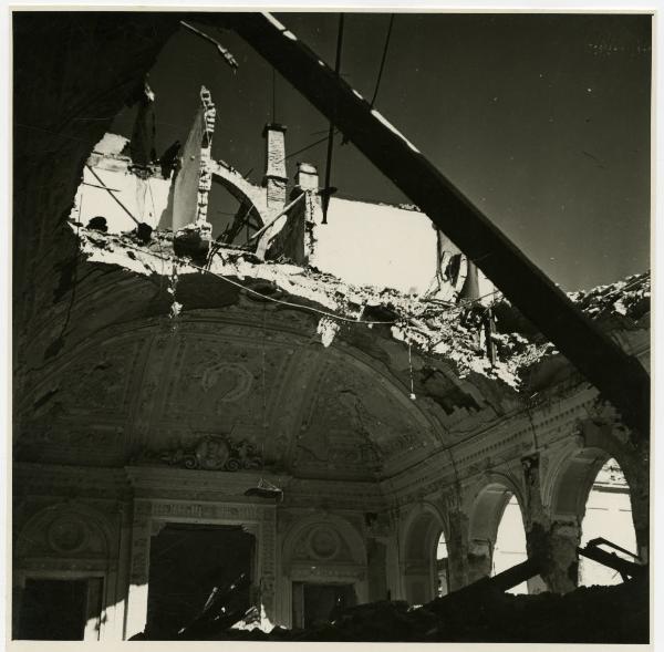 Milano - bombardamenti 1943 - Conservatorio