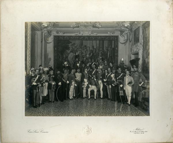 Ritratto di gruppo maschile - Partecipanti al Ballo di gala - Milano - Palazzo Litta