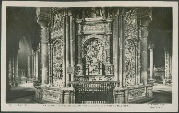 Avila - Cattedrale - Monumento sepolcrale del vescovo Alfonso de Madrigal detto Tostado - Tomba - Scultura