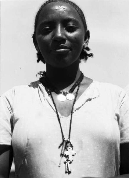 Viaggio in Africa. Ritratto femminile, indigena (serva Granzotti ?)