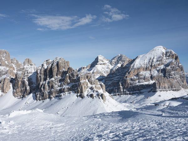 Cortina d'Ampezzo (BL) - Dolomiti - Veduta dal rifugio Lagazuoi - Montagne - Neve