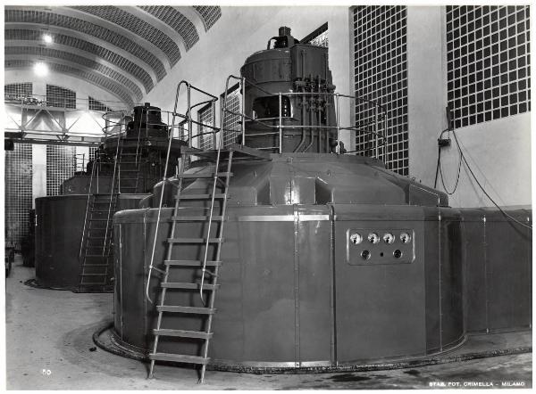 Bressanone - Centrale idroelettrica - Sala Macchine - Alternatori