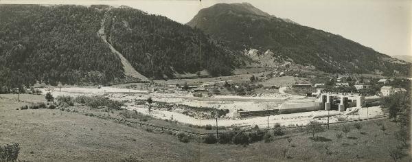 Lasa - Opera di sbarramento - Traversa di Lasa - Bacino di accumulo - Fiume Adige - Veduta panoramica