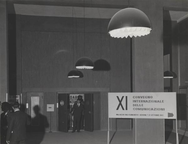 Genova - Convegno internazionale delle comunicazioni del 1963 - Edimet - Lampadari