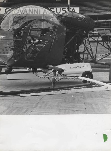 Genova - Convegno internazionale delle comunicazioni del 1963 - Agusta - Tettuccio in Edimet per elicottero