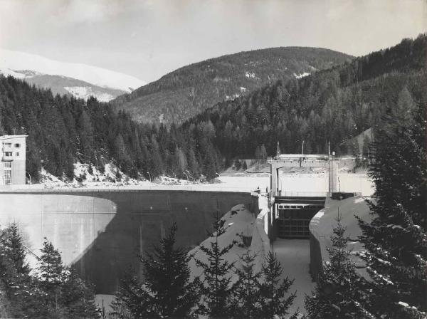 Goste - Impianto idroelettrico di Brunico - Diga di Monguelfo