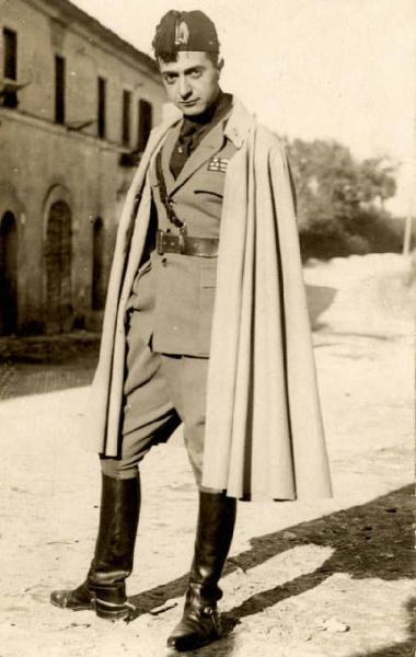 Giuseppe Bottai - Ritratto in divisa della milizia fascista