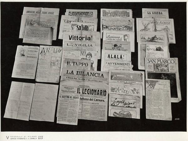 V Triennale - Mostre nel parco - Padiglione della stampa - Stampa italiana contemporanea - Giornali della prima guerra mondiale