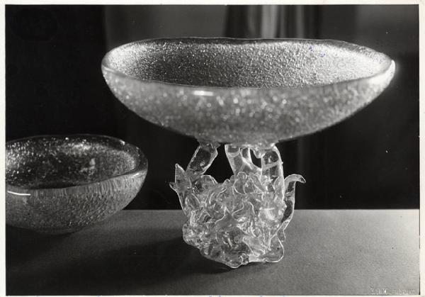 VII Triennale - Mostra dei metalli e dei vetri - Produzione Barovier Toso - Soprammobile in cristallo "rugiada"