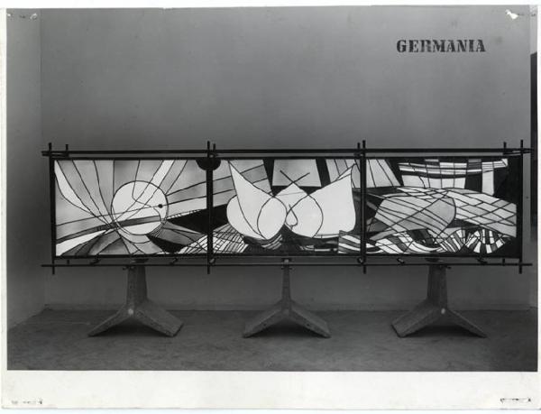 X Triennale - Germania - Vetrata dipinta "Lo spirito santo" - Georg Meistermann