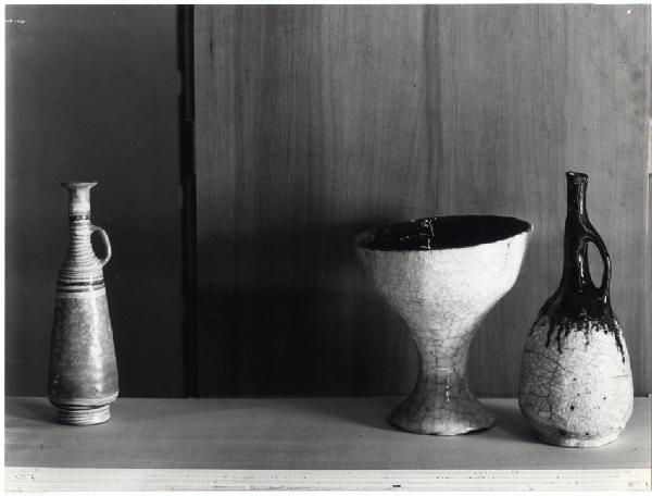 XI Triennale - Mostra delle Produzioni d'arte - Sezione della Ceramica - Vasi e coppa in ceramica - Maria Letizia Cavalli