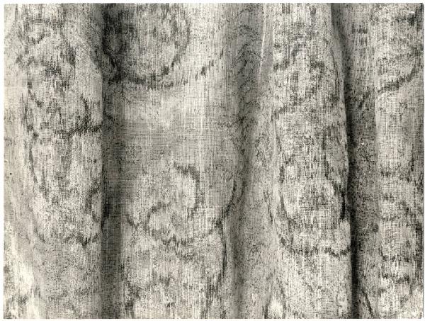 XI Triennale - Padiglione dei tessuti - Mostra delle Produzioni d'arte - Sezione dei tessuti - Tessuto di canapa