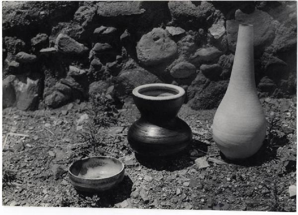XI Triennale - Sezione della Spagna - Vasi di ceramica