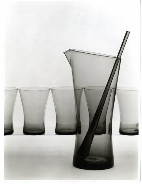 XI Triennale - Sezione della Germania - Caraffa con mestolo in vetro e bicchieri - Heinrich Loffelhardt