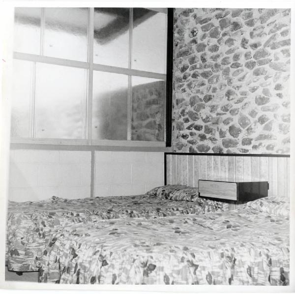 XII Triennale - Sezione del Messico - Scuola-casa rurale - Camera da letto