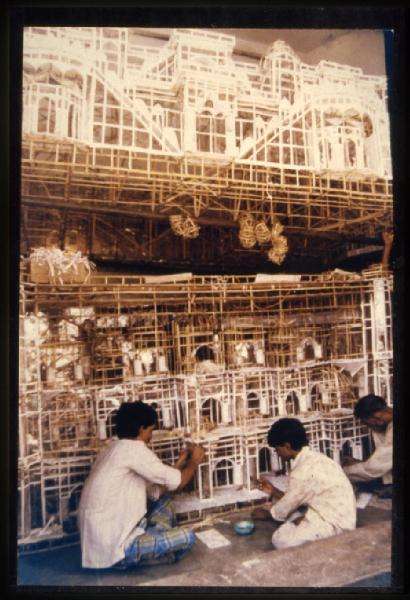 XIX Triennale - Le partecipazioni internazionali - Riflessioni trasversali - The Aga Khan Program for Islamic Architecture, MIT - Lavori di realizzazione di un Ta'zieh a Jaipur