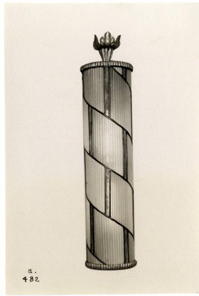 IV Triennale - Galleria dell'illuminazione - Lampada da parete cilindrica disegno di Ezio Giovannozzi