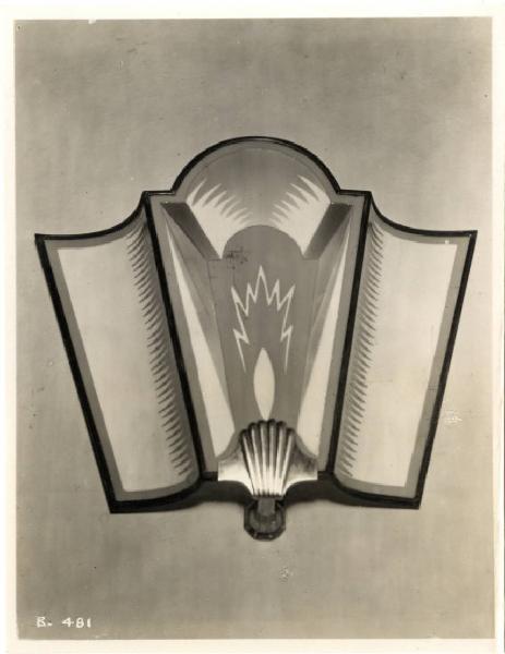 IV Triennale - Galleria dell'illuminazione - Lampada disegno di Ezio Giovannozzi