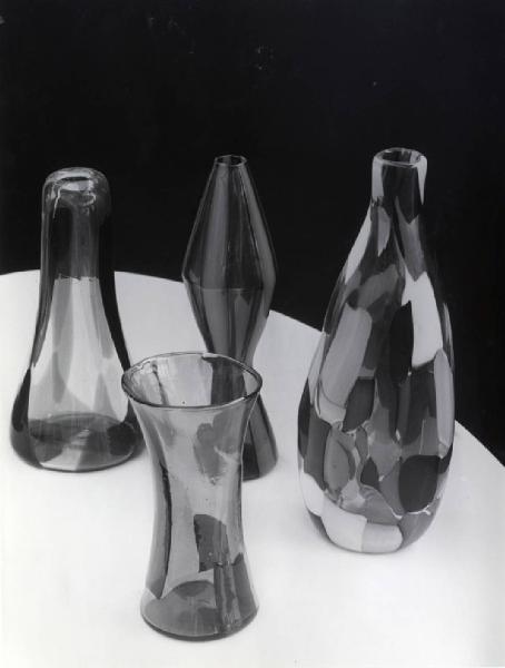 IX Triennale - Padiglione del Vetro - Vasi in vetro delle Vetrerie Venini di Murano - Fulvio Bianconi