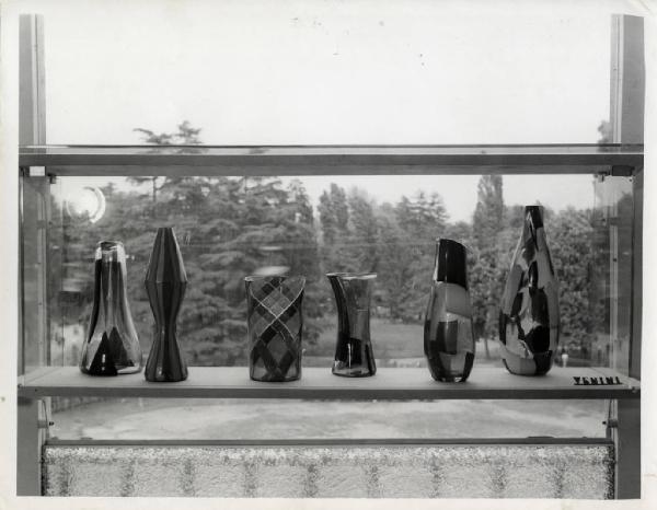 IX Triennale - Padiglione del Vetro - Vasi in vetro delle Vetrerie Venini di Murano