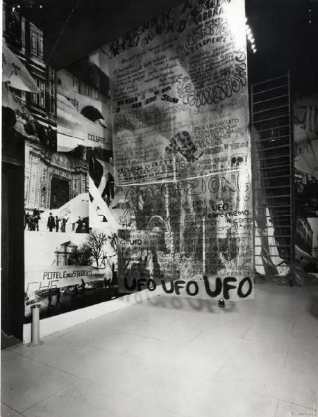 XIV Triennale - La protesta dei giovani - Il pannello del Gruppo Gli UFO